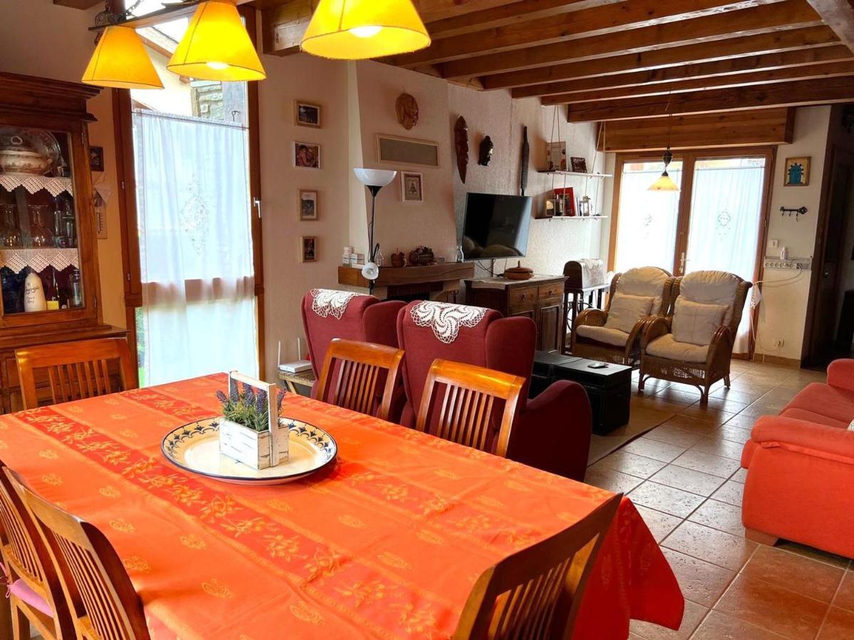 Casa Adosada Para Familias En Santa Leocadia Sainte-Léocadie 외부 사진