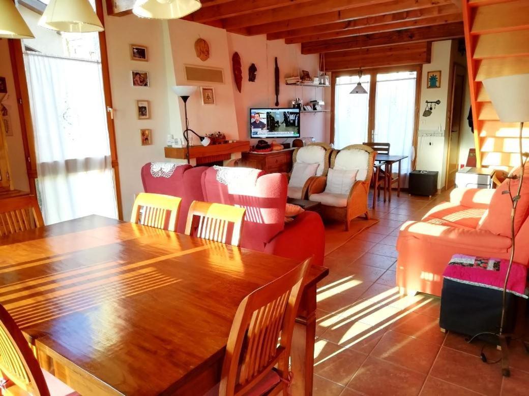 Casa Adosada Para Familias En Santa Leocadia Sainte-Léocadie 외부 사진